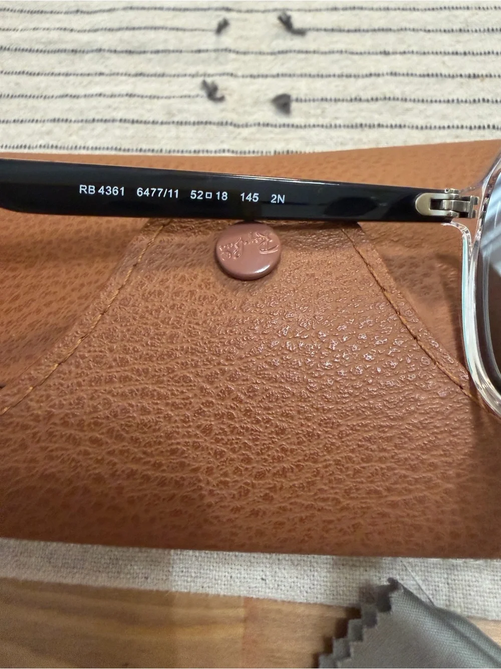 Ray-Ban Unisex Sunglasses, RB4361 52